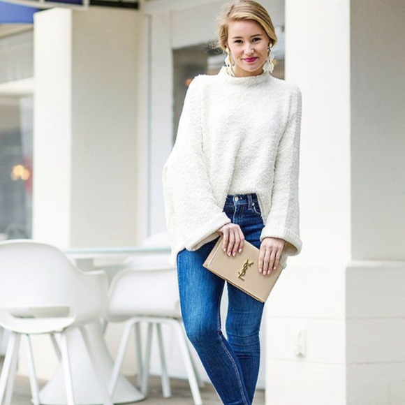 Free People Sweaters - 🆕️ Free People Cuddle Up Pullover Ivory